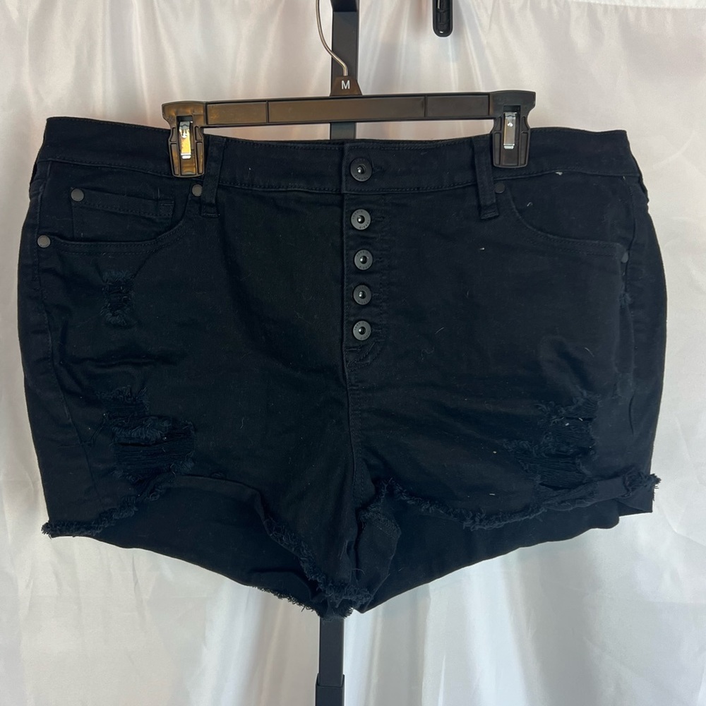 Torrid Black Distressed Button Fly Denim Shorts, size 18